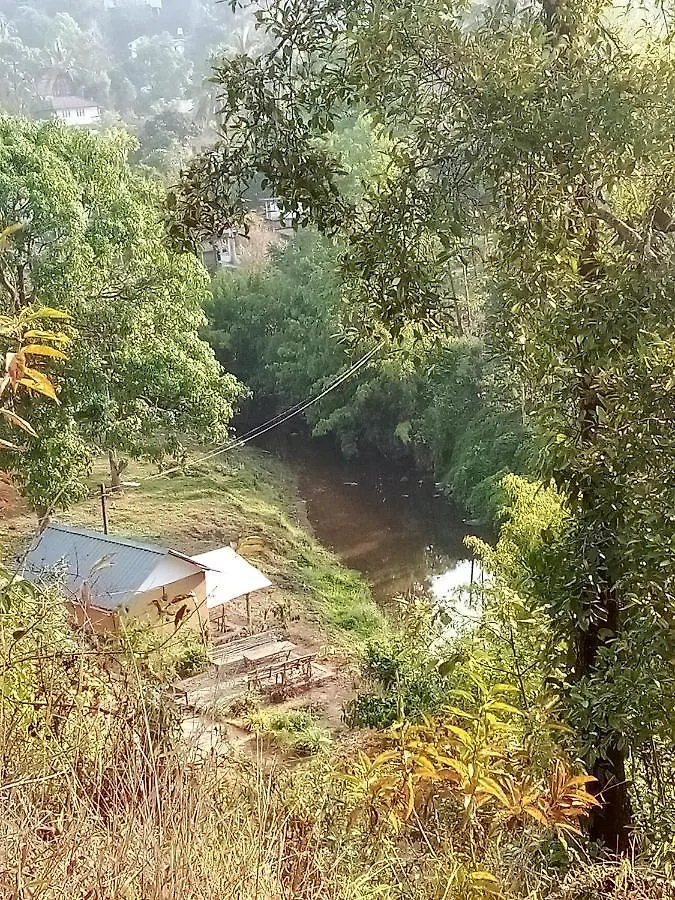 River View Guest Rooms Vythiri Couette-café